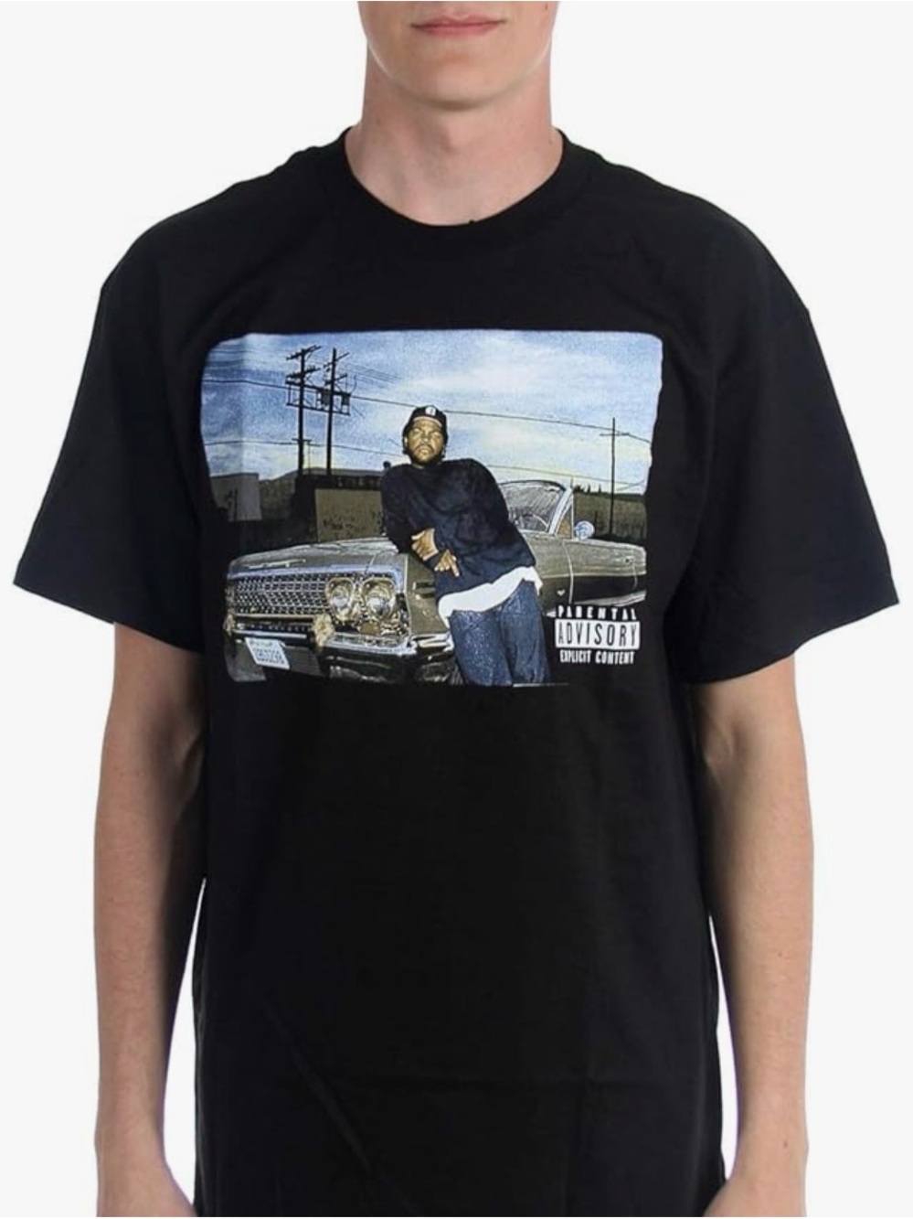 Black Graphic Crewneck Tee with Urban Car Photo Print size L